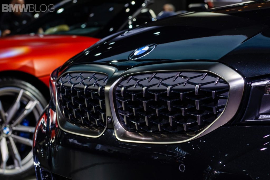 Mặt Ca Lăng Sao Rơi Màu Chrome Chính Hãng BMW G20 M340i