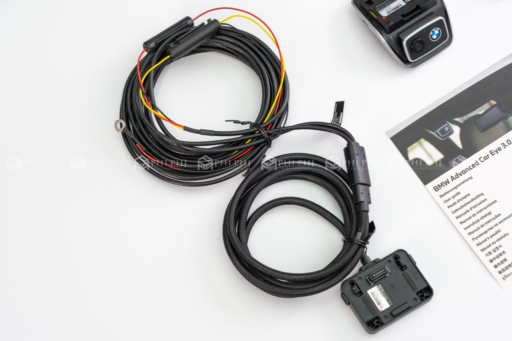 Camera Hành Trình BMW model 3.0 - BMW Advanced Car Eye 3.0