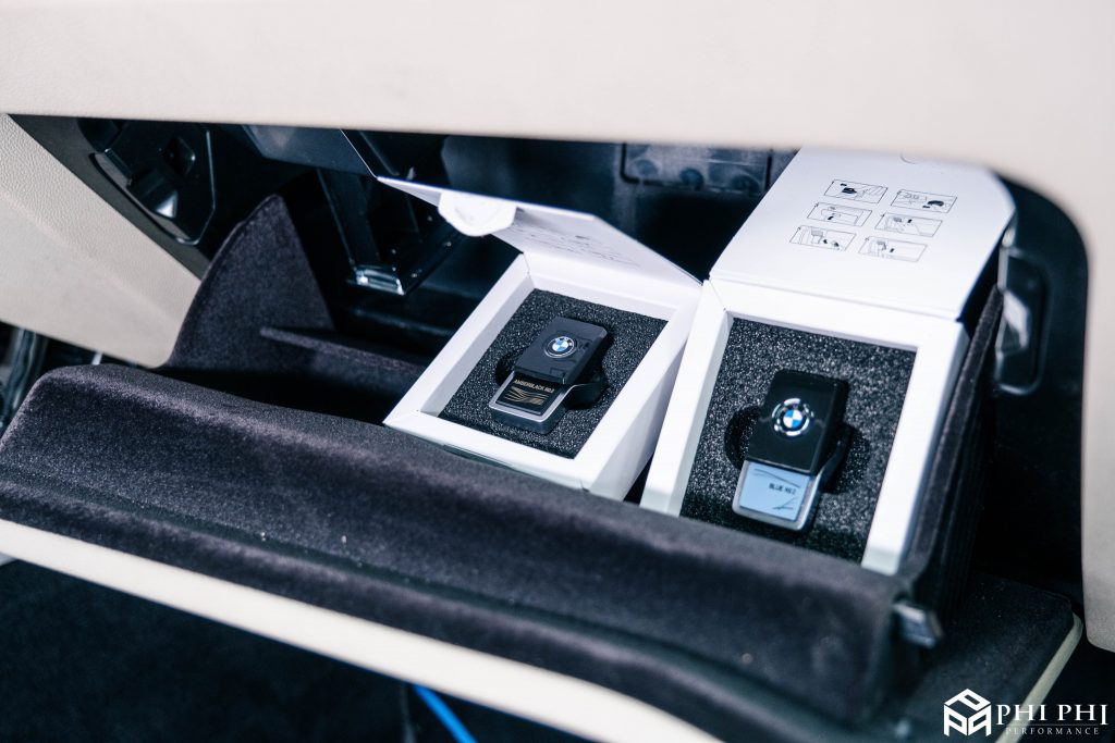 Hệ Thống Nước Hoa Và ION Âm BMW - Ambient Air Package / IONISATION