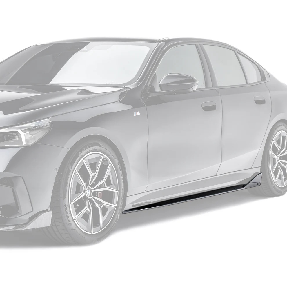 BMW 520I CARBON FIBER SIDE SKIRTS ADRO.jpg